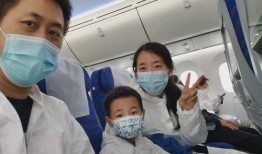 娱乐吃瓜酱带娃,趣味育儿生活大揭秘