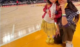 娱乐吃瓜台北现场,吃瓜群众的热闹盛宴